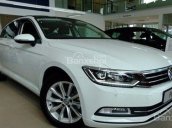 Giá xe Passat GP màu trắng ngọc trai, giá tốt nhất thị trường LH Hương: 0902608293