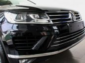 Volkswagen Touareg 3.6l FSI V6, đời 2016, màu nâu, tặng BHVC+3M. LH Hương: 0902.608.293