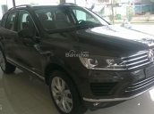 Volkswagen Touareg 3.6l FSI V6, đời 2016, màu nâu, tặng BHVC+3M. LH Hương: 0902.608.293