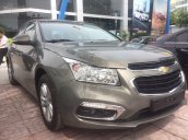 Bán Chevrolet Cruze 2017, màu xám giảm giá 40tr trong tháng 4