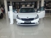 Bán Kia Cerato đời 2018, màu trắng