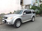 Cần bán Ford Everest 2.5L máy dầu sản xuất 2014, màu bạc