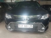 Bán xe Toyota Camry Q sản xuất 2016, màu đen ít sử dụng