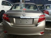 Cần bán xe Toyota Vios 1.5G đời 2016, màu vàng