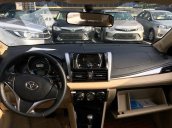 Cần bán xe Toyota Vios 1.5G đời 2016, màu vàng