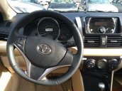 Cần bán xe Toyota Vios 1.5G đời 2016, màu vàng