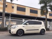 Bán xe Kia Soul AT sản xuất 2009, màu trắng  