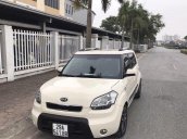 Bán xe Kia Soul AT sản xuất 2009, màu trắng  