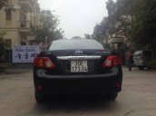 Cần bán Toyota Corolla Altis đời 2010, màu đen