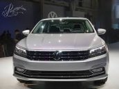 Volkswagen Passat 1.8l TSI, GP đời 2016, màu bạc, xe nhập Đức, cạnh tranh với Camry 2.5Q, LH Hương 0902.608.293