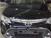 Bán xe Toyota Camry 2.0 E đời 2016, màu đen