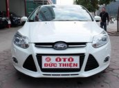 Bán xe cũ Ford Focus 2.0 AT đời 2013, màu trắng, 675tr