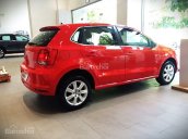  Volkswagen Polo Hacthback 1.6l màu đỏ, xe nhập mới 100%. LH Hương 0902.608.293