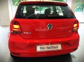  Volkswagen Polo Hacthback 1.6l màu đỏ, xe nhập mới 100%. LH Hương 0902.608.293