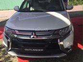 Bán Mitsubishi Outlander Sport đời 2017, màu trắng, nhập khẩu nguyên chiếc