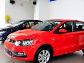 Cần bán Volkswagen Polo AT đời 2015, màu đỏ, xe mới