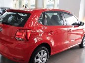 Cần bán Volkswagen Polo AT đời 2015, màu đỏ, xe mới