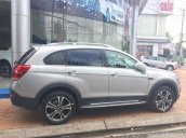 Bán xe Chevrolet Captiva mới, hỗ trợ cho vay lên đến 90%, thủ tục nhanh gọn, giao xe tận nhà, LH 0941.266.662