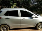 Cần bán xe cũ Hyundai Grand i10 đời 2016, màu trắng