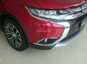 Bán Mitsubishi Outlander 2.0 CVT đời 2018, màu đỏ, Bán xe 7 chỗ Mitsubishi, giao ngay