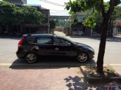 Cần bán Hyundai i30 CW đời 2009 giá 465 triệu, xe nữ sử dụng