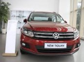 Xe nhập gầm cao Volkswagen Tiguan 2.0l GP đời 2016, màu đỏ mận, tặng 209 triệu tiền mặt, LH Hương: 0902.608.293