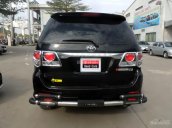 Cần bán xe Toyota Fortuner V đời 2016, màu đen