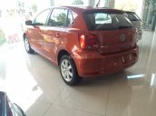 Bán ô tô Volkswagen Polo Hatchback AT đời 2015, xe nhập, ưu đãi sốc, giá 740tr nay chỉ còn 662tr