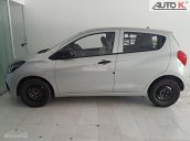 Bán ô tô Chevrolet Spark Van đời 2016, màu bạc, xe nhập, giá tốt