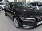 Bán xe nhập Đức Volkswagen Passat 1.8l GP 2016, màu đen, chung Audi A4. LH Hương 0902608293