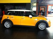 Bán xe Mini Cooper S 5 cửa màu vàng cam, mới chính hãng, bảo hành toàn quốc