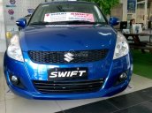 Suzuki Swift 2017 - màu xanh - Giảm 110 triệu đồng/ Giảm 100% phí TB- Tặng full option theo xe, giao xe tận nhà