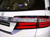 Bán Honda Odyssey sản xuất 2017, màu trắng, nhập khẩu chính hãng