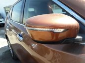 Bán ô tô Nissan X trail 2017 Mid, màu cam