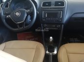 Volkswagen Polo Hatchback AT sx 2015, màu bạc, nhập khẩu nguyên chiếc, ưu đãi cực lớn, giá chỉ còn 662tr