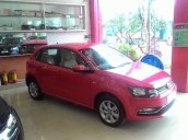 Volkswagen Polo Hatchback AT sx 2015, màu bạc, nhập khẩu nguyên chiếc, ưu đãi cực lớn, giá chỉ còn 662tr