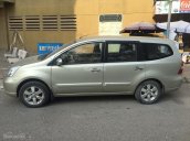 Cần bán Nissan Grand livina đời 2011, màu bạc còn mới, 475 triệu