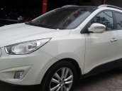 Cần bán xe cũ Hyundai Tucson sản xuất 2010, màu trắng, nhập khẩu chính hãng, giá 670tr