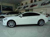 Cần bán xe Mazda 6 đời 2017, màu trắng, giá tốt bán trả góp 80% giá trị xe, LH 0903201016