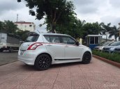 Bán xe Suzuki Swift 2016, màu trắng, giá 569 triệu