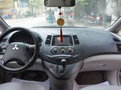 Chợ ô tô Hà Nội bán Mitsubishi Grandis 2.4AT đời 2005, màu bạc