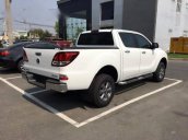 Ngọc Mazda cần bán xe Mazda BT 50 đời 2016, màu trắng, nhập khẩu chính hãng, giá 674tr