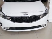 Kia Cerato 1.6 MT dùng để chạy kinh doanh uber grab, hỗ trợ thủ tục trả góp nhanh gọn, lãi suất thấp