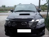 Bán xe Toyota Fortuner đời 2013, màu đen còn mới