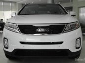 Ưu đãi giảm giá xe Kia Sorento GATH sản xuất 2017 màu trắng, giá tốt nhất