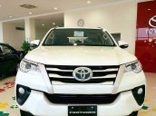 Bán ô tô Toyota Fortuner AT năm 2017, màu trắng