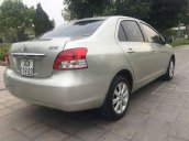 Cần bán Toyota Yaris đời 2007, màu bạc số sàn, giá tốt