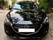 Cần bán Mazda 2 đời 2015, màu đen số tự động