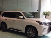 Lexus Trung Tâm Sài Gòn cần bán Lexus LX 570 5.7L AT đời 2017, màu trắng