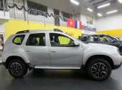 Bán xe Renault Duster 2017, màu trắng, 849tr